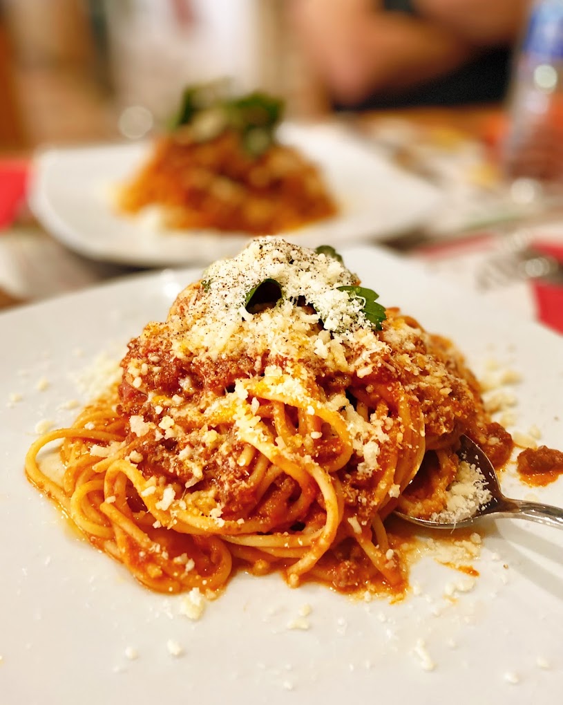 Pizza Calzone food and dining